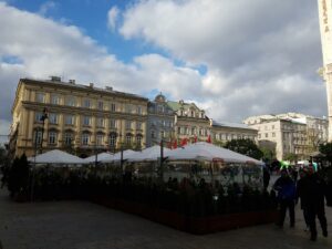 Main Market Square cafes and restaurants
