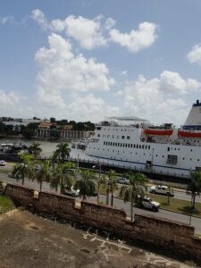 Santo Domingo port and ship