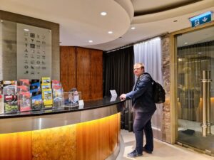 Hotel Travel Park Lisboa reception