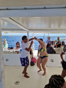 Catamaran dancing