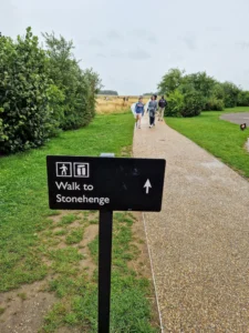 Walk to Stonehenge