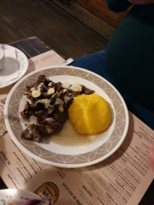 Brasov food pastrami