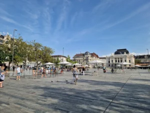 Sechseläutenplatz