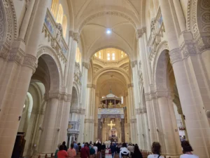 Basilica Tal-Madonna Ta' Pinu Mill Gharb