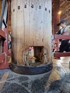 Tōdai-ji temple Buddha nostril wood