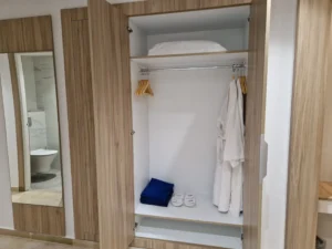 TUI BLUE Palm Beach Hammamet wardrobe