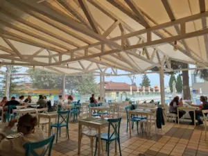 Sentido Marea food restaurant outside