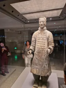 Pit 2 - Terracotta Army statue