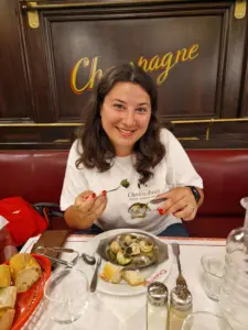 Paris food - Bouillon snails