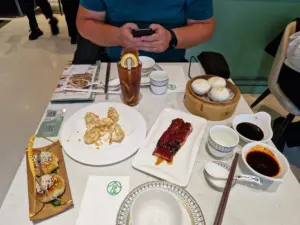 Shanghai food - Shihaodian Hong Kong dim sum food