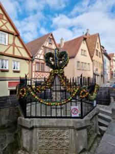 Rothenburg ob der Tauber Plönlein fountain