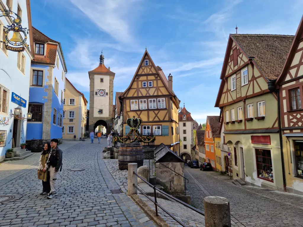 Rothenburg ob der Tauber Plönlein views