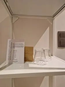 Mercure Hotel Brussels Centre Midi bathroom toiletries