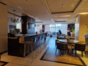 Occidental Dresden Newa lobby and bar