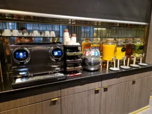 Pullman Brussels Midi breakfast drinks