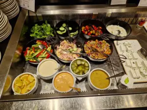 Pullman Brussels Midi breakfast salads