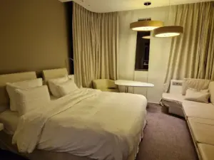 Pullman Brussels Midi room