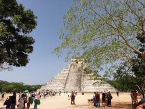 Chichen Itza shade