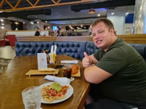 Grand Palladium - sports bar