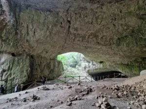 Devetashka Cave - photo