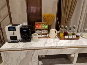 Yitel Premium Shanghai breakfast drinks