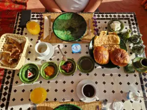 Arawan Luxury Desert Camp breakfast