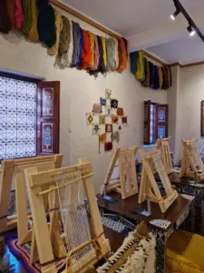 Marrakesh Maison Culturelle du Tapis weaving workshop