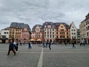Mainz Rekonstruierter Marktplatz am Dom