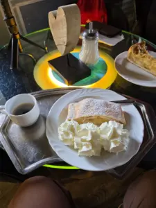 Neuschwanstein Castle coffee shop