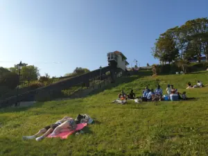 Southend on sea Cliff Lift