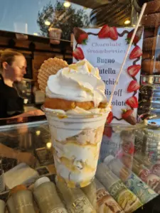 Southend on sea Roberto's sundae treat